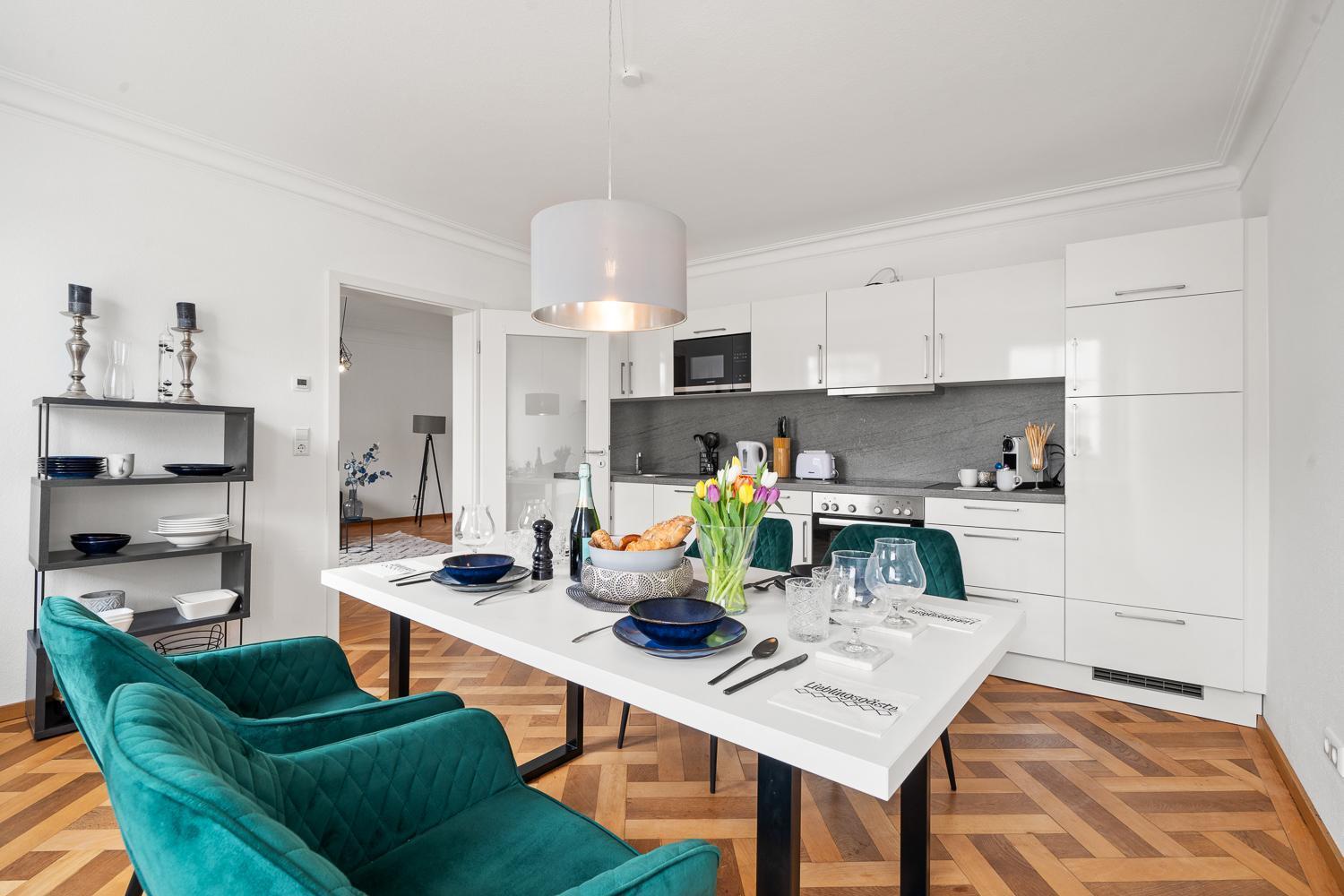 Velvet Ein Haus Mit Geschichte Im Herzen Tettnangs Messe Friedrichshafen Apartment Exterior photo